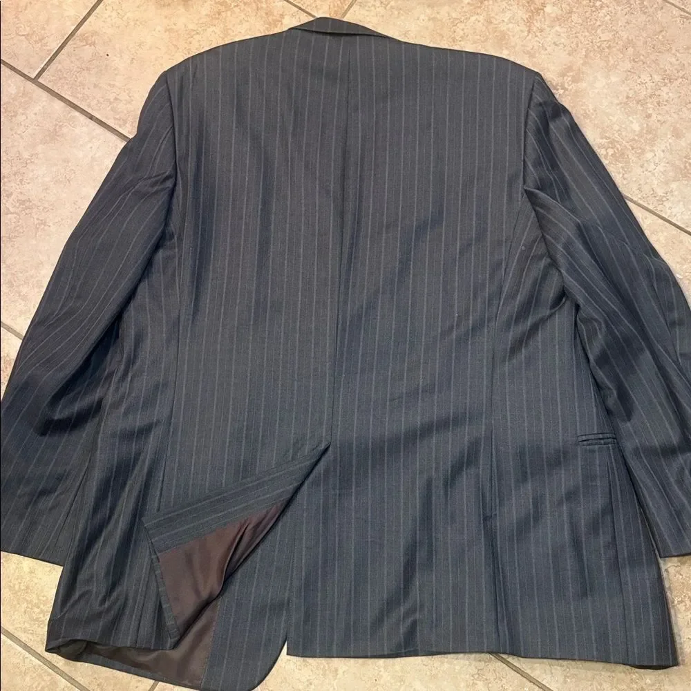 Bill Blass pre loved Men's Gray Pinstripe Blazer